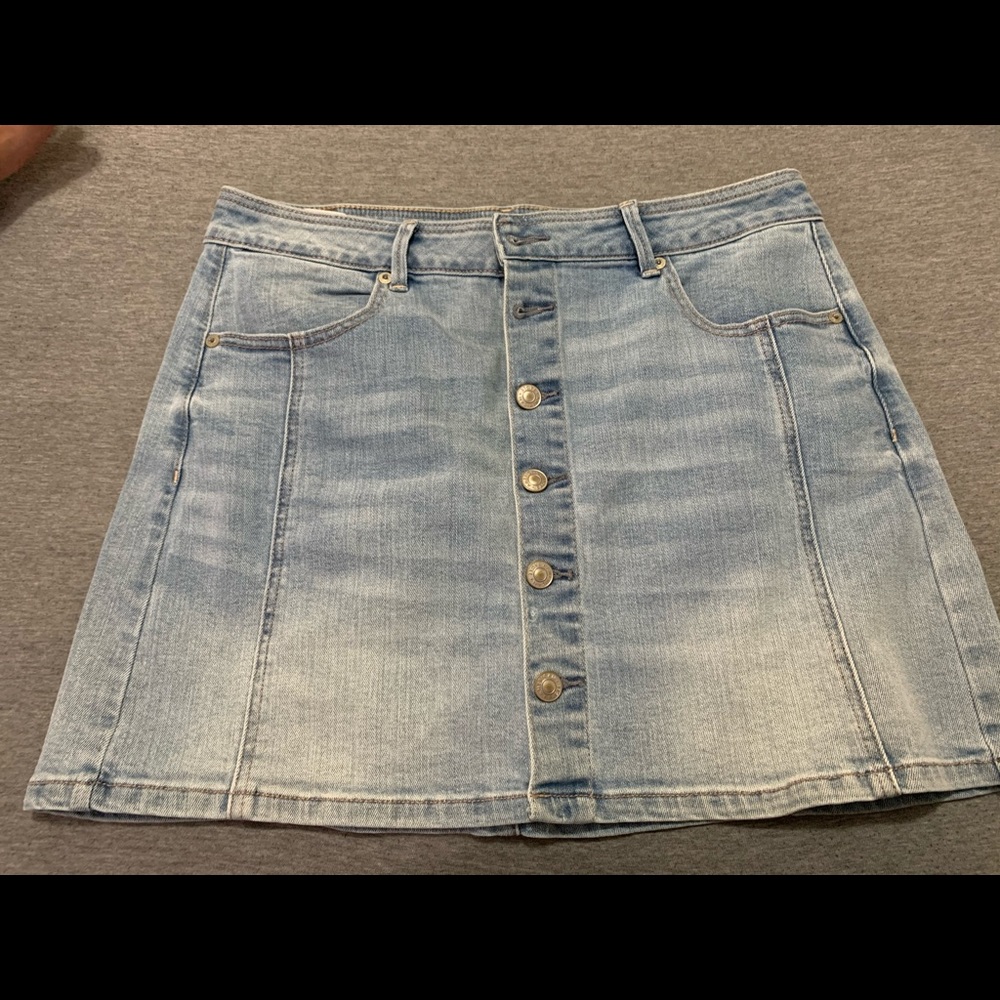 American Eagle Hi-Rise A-Line Skirt